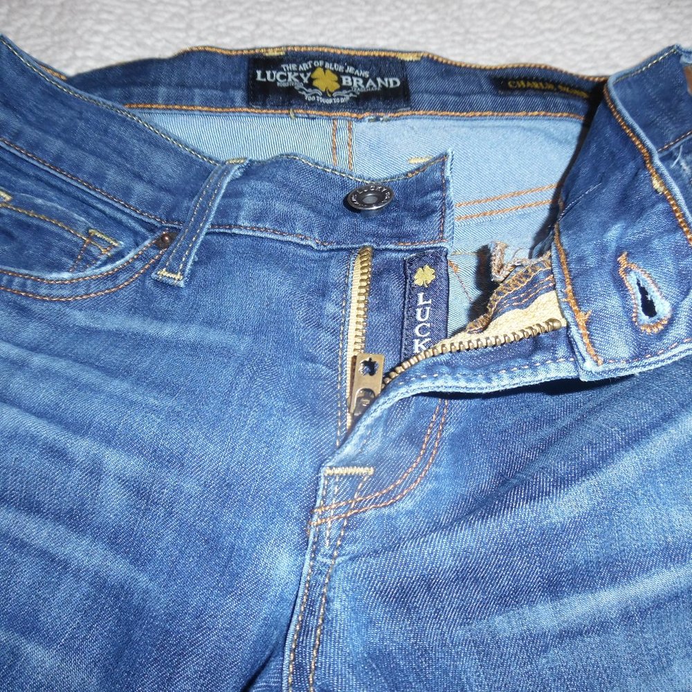 LUCKY BRAND JEANS     CHARLIE SKINNY   W-28   NICE